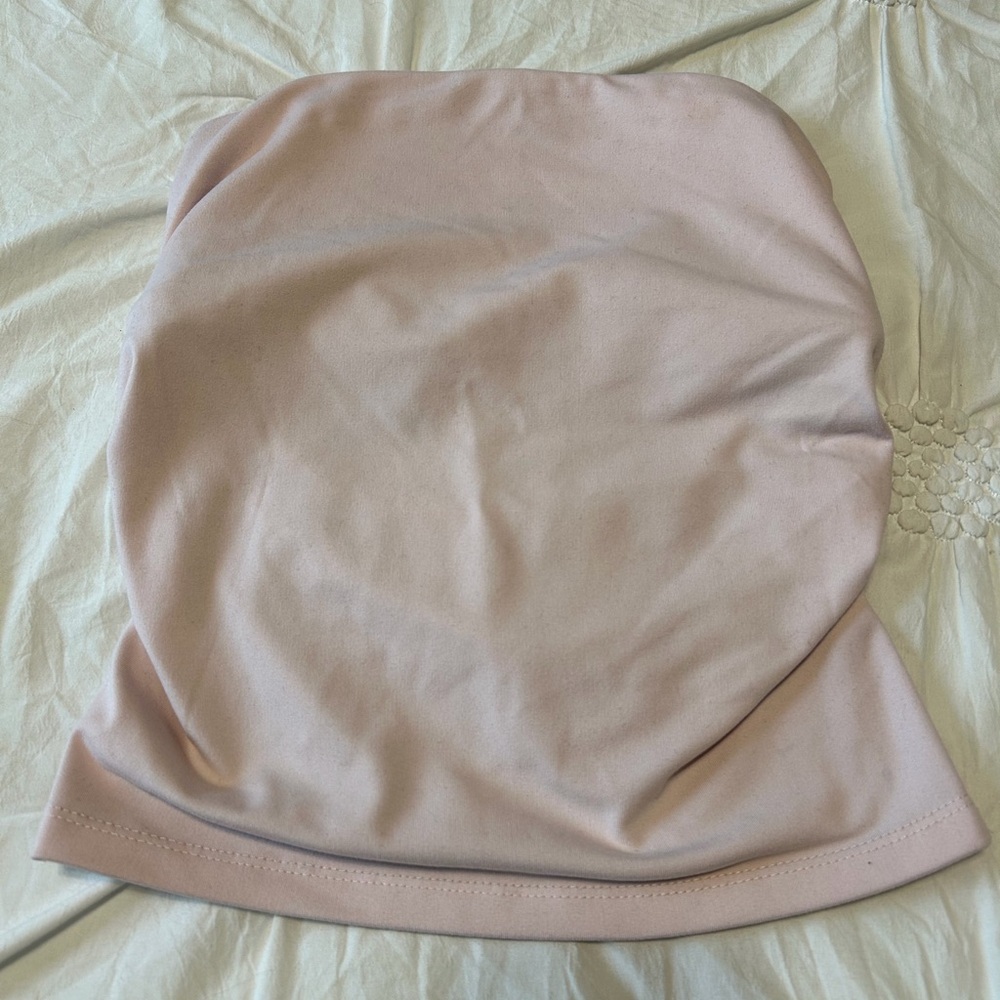 Seamless Strapless Bandeau in Light Blush Pink